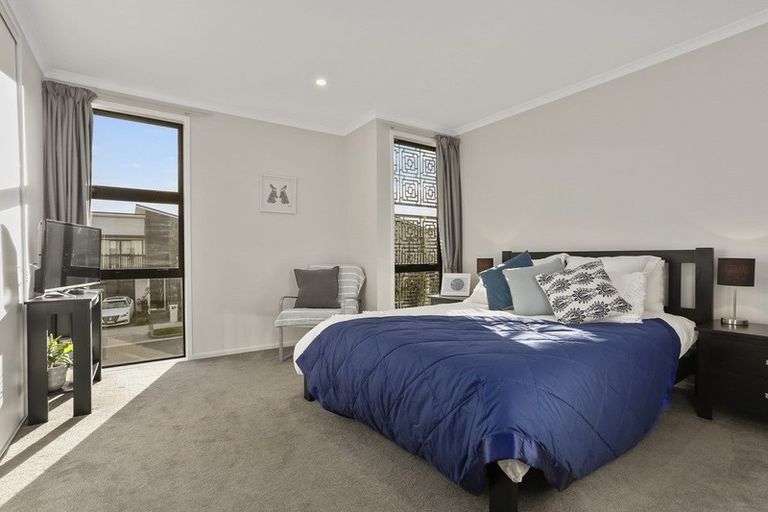 Photo of property in 7 Sacred Kingfisher Road, Hobsonville, Auckland, 0616