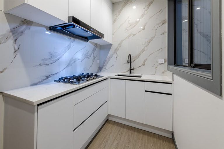 Photo of property in 14 Greenstead Close, Flat Bush, 2019