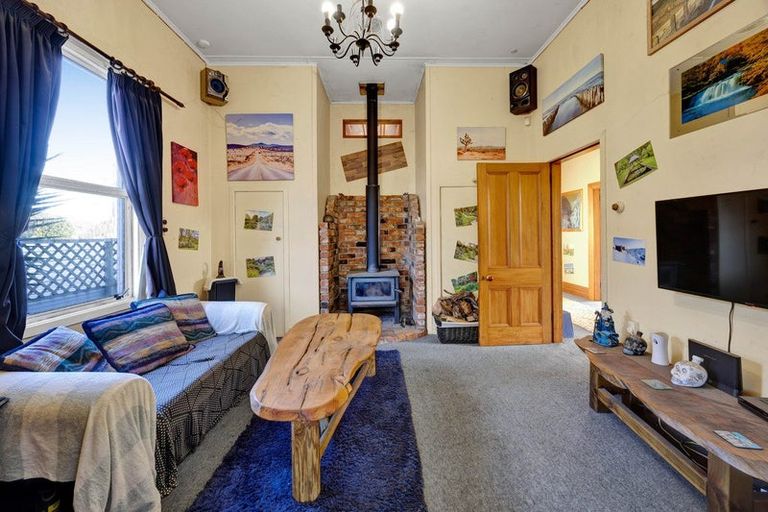 Photo of property in 42 Fantham Street, Hawera, 4610