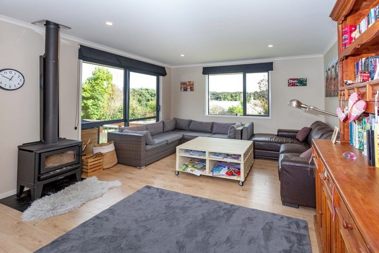 Photo of property in 150 Beech Lane, Coromandel, 3506