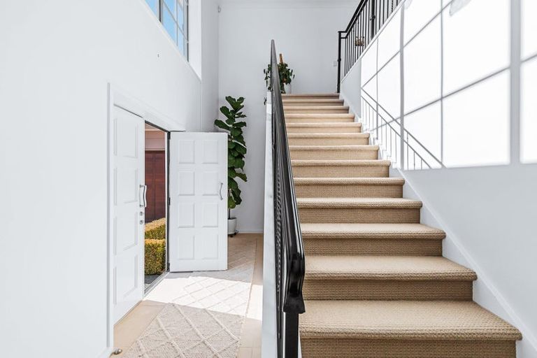 Photo of property in 18 Chateau Crescent, Rangatira Park, Taupo, 3330