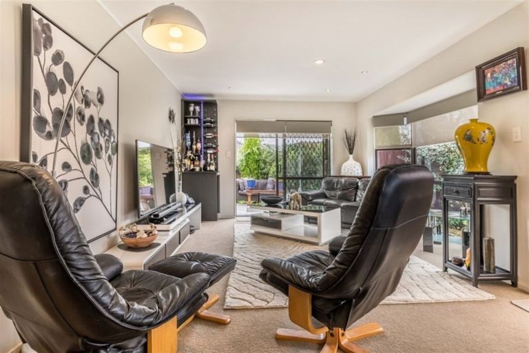 Photo of property in 41a/2 Titirangi Road, New Lynn, Auckland, 0600