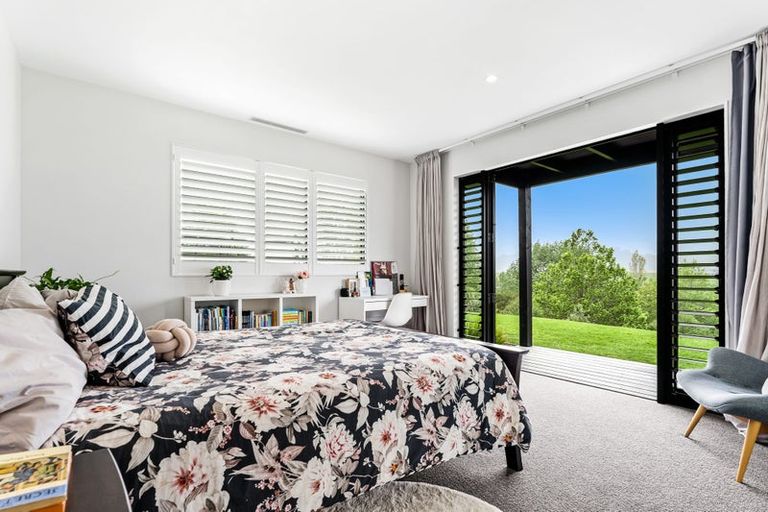 Photo of property in 7 Tamahunga Drive, Matakana, Warkworth, 0985