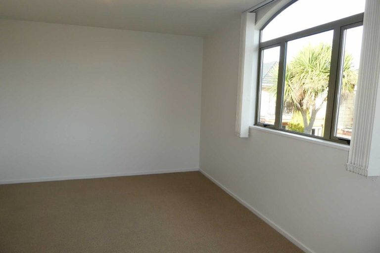 Photo of property in 18 Mona Vale Avenue, Riccarton, Christchurch, 8011