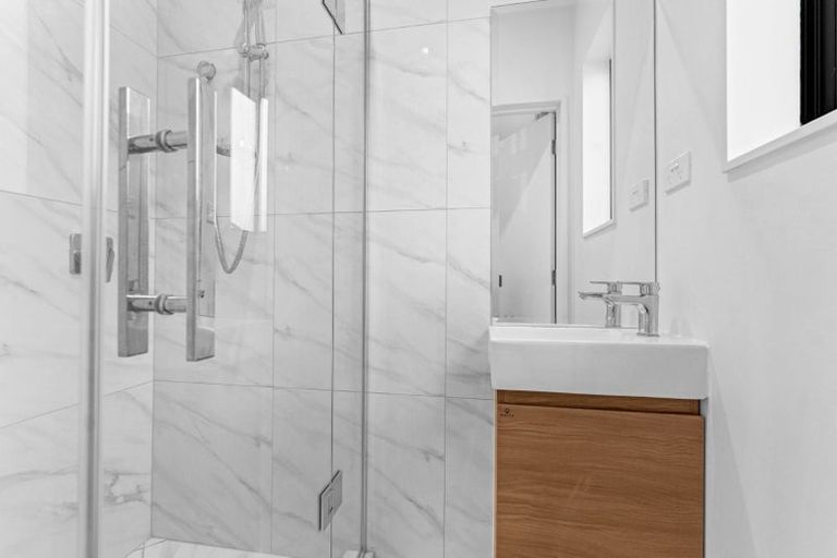 Photo of property in 15 Aumarire Lane, Favona, Auckland, 2024