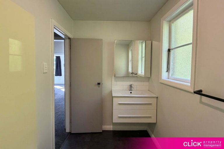 Photo of property in 3 Edinburgh Street, Green Island, Dunedin, 9018