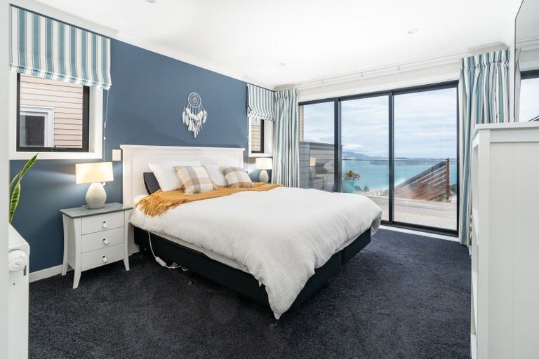 Photo of property in 79 Spenmoor Street, Newlands, Wellington, 6037