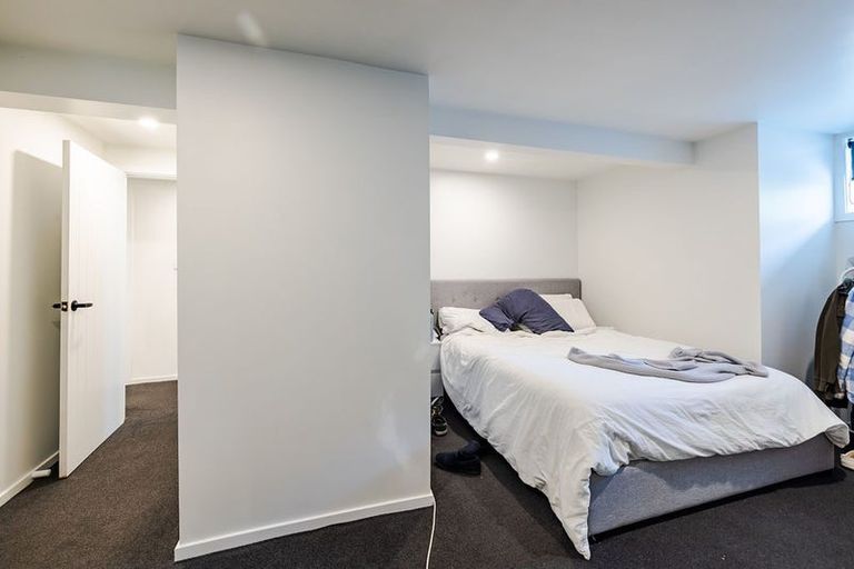 Photo of property in 52 Maitland Street, Dunedin Central, Dunedin, 9016