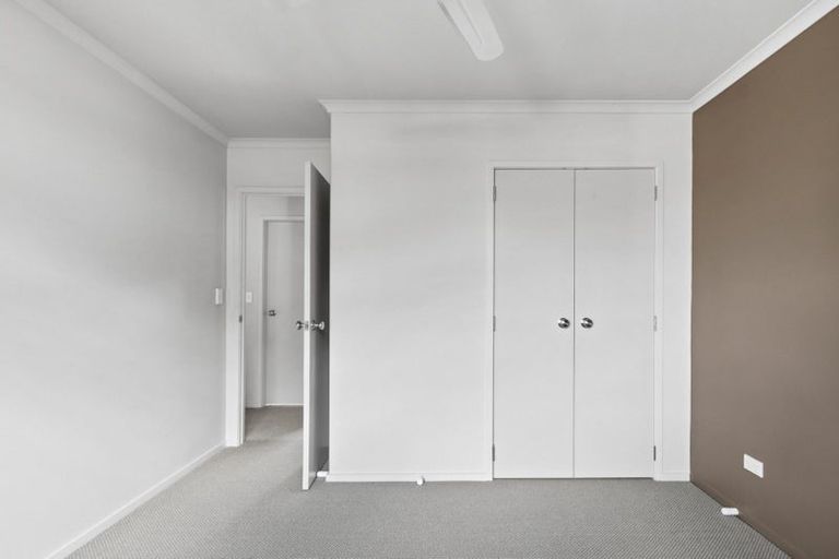 Photo of property in 5 Holcroft Place, Huntington, Hamilton, 3210