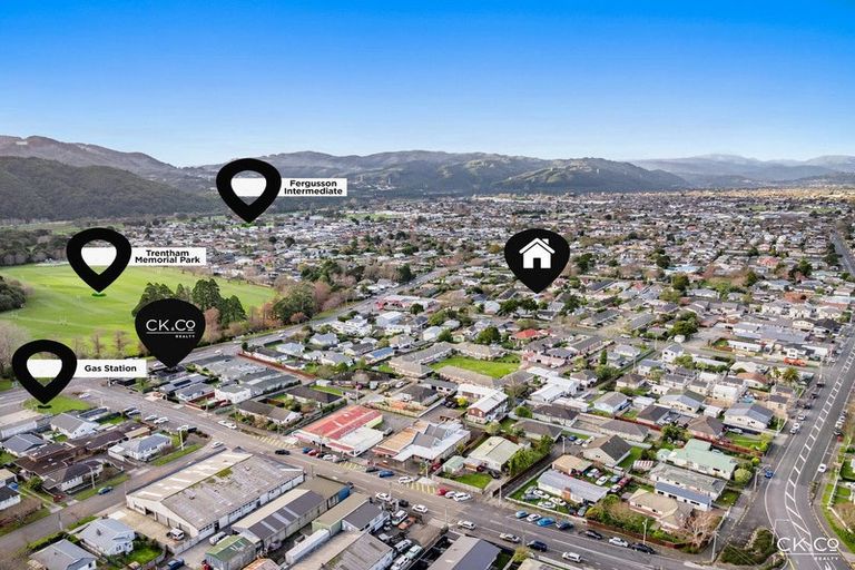Photo of property in 15 Totara Street, Trentham, Upper Hutt, 5018