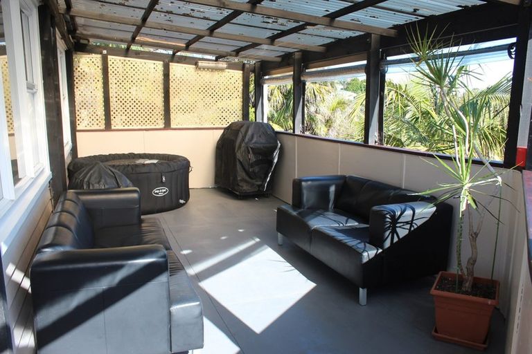 Photo of property in 36 Stanley Road, Glenfield, Auckland, 0629