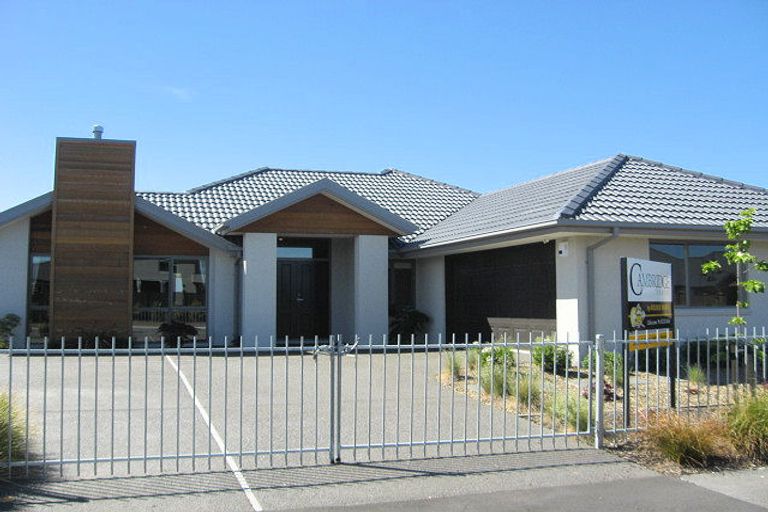 Photo of property in 32 Millstream Drive, Northwood, Christchurch, 8051
