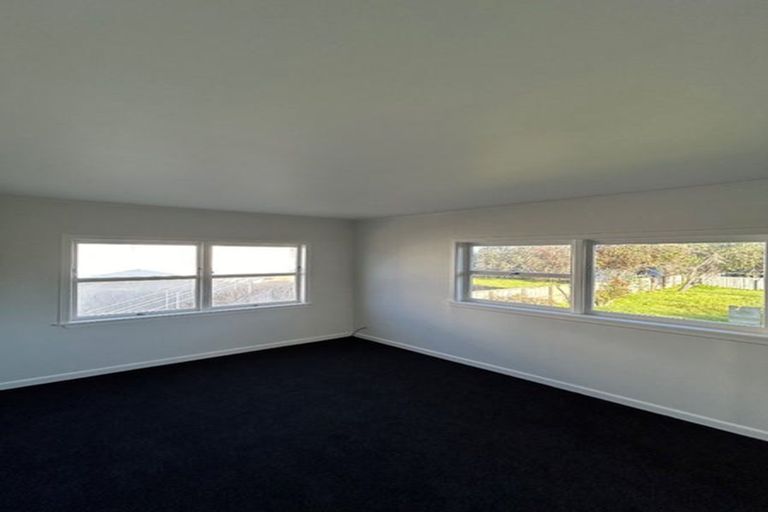Photo of property in 16 Slako Crescent, Ruakaka, 0116