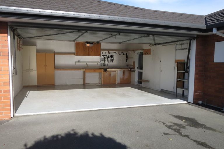 Photo of property in 4 Solway Avenue, Ilam, Christchurch, 8041