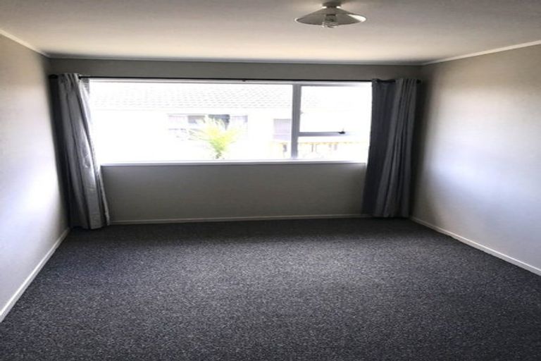 Photo of property in 1/140 Metcalfe Road, Ranui, Auckland, 0612