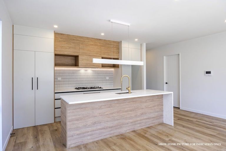 Photo of property in 77d Schoolside Road, Kumeu, 0810