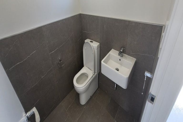 Photo of property in 13c East Street, Pukekohe, 2120