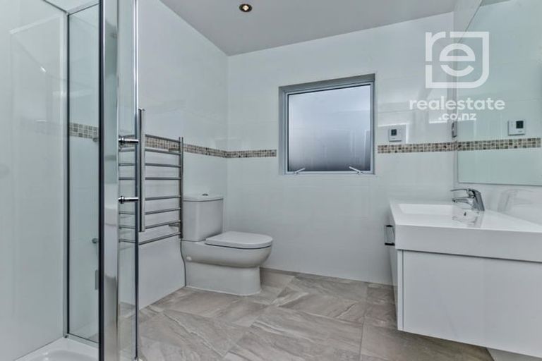 Photo of property in 10 Seafort Lane, Silverdale, 0932