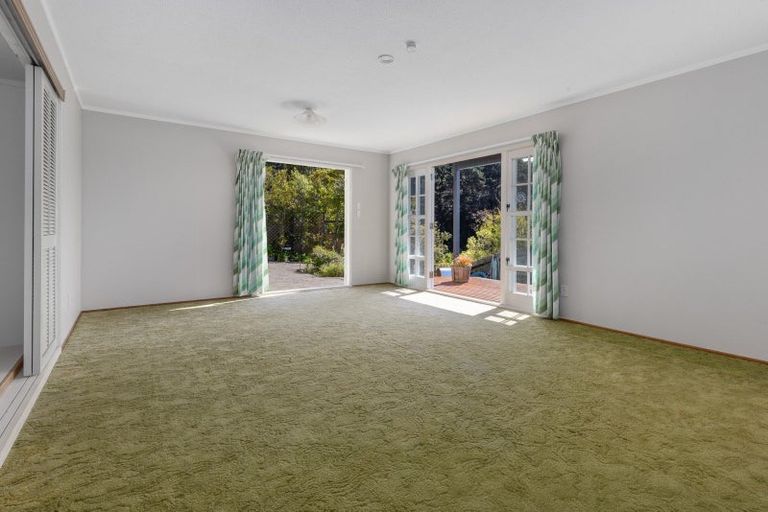 Photo of property in 10 Bosun Terrace, Whitby, Porirua, 5024