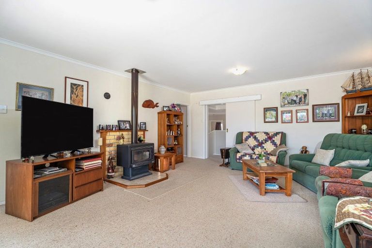 Photo of property in 34 White Street, Whitianga, 3510
