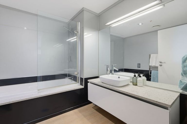 Photo of property in Quayside Apartments, 212/11 George Street, Whakatane, 3120