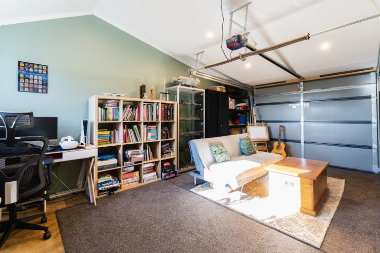 Photo of property in 10 Allen Road, Green Island, Dunedin, 9018