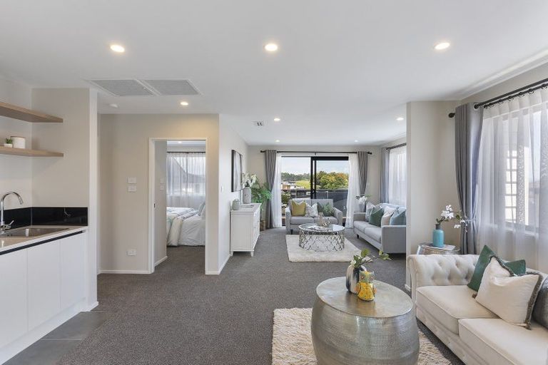 Photo of property in 345 Flat Bush School Road, Flat Bush, Auckland, 2019
