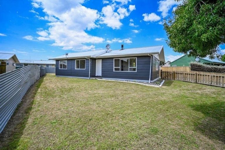Photo of property in 32 Ramsey Crescent, Flaxmere, Hastings, 4120