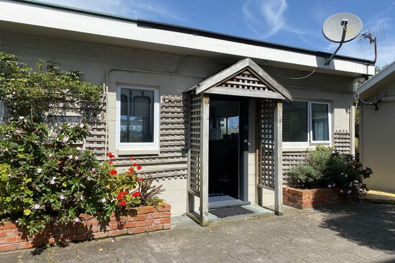 Photo of property in Carillion/the Knoll, 33 Thompson Street, Mount Cook, Wellington, 6011