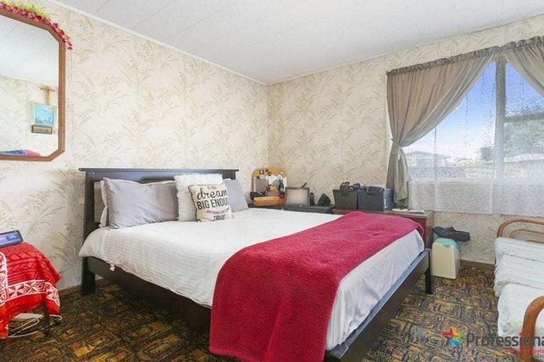 Photo of property in 4 Lawford Place, Mangere, Auckland, 2022