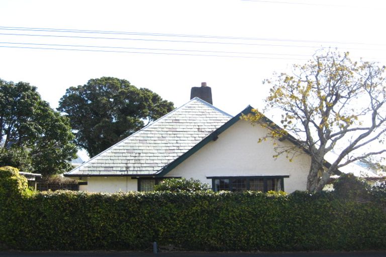 Photo of property in 26 Standish Street, Westown, New Plymouth, 4310