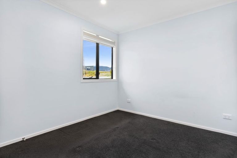 Photo of property in 6 Avalanche Place, Wanaka, 9305