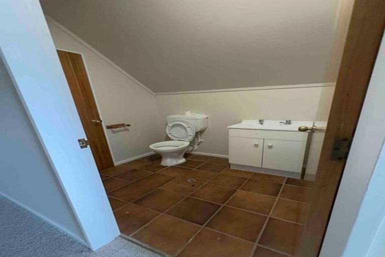 Photo of property in 3 Hastings Grove, Wainuiomata, Lower Hutt, 5014