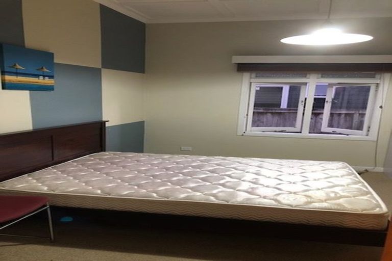 Photo of property in 297b Porchester Road, Takanini, 2112
