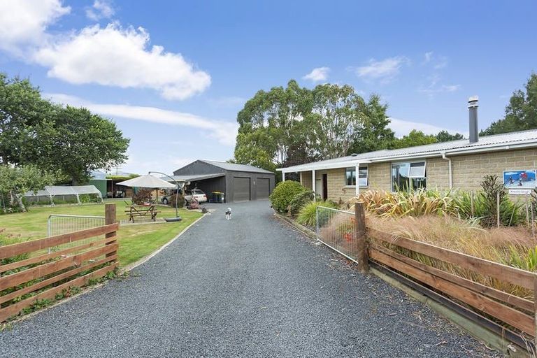 Photo of property in 41 Hazlett Road, Mosgiel, 9092