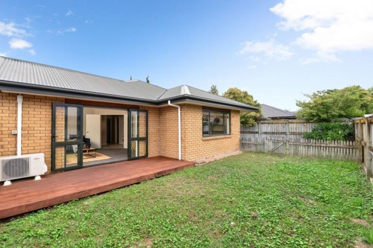 Photo of property in 8 Henley Court, Huntington, Hamilton, 3210