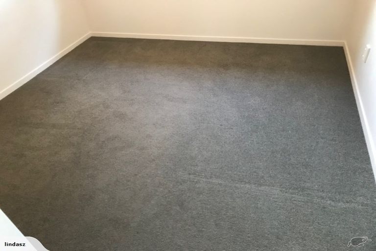 Photo of property in 3 Frank Knight Place, Waiuku, 2123
