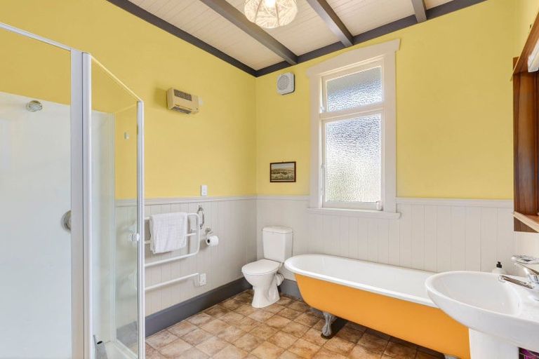 Photo of property in 124 Nile Street, Nelson, 7010