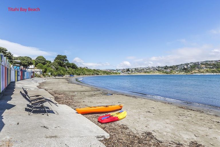 Photo of property in 22f3 Park Avenue, Titahi Bay, Porirua, 5022