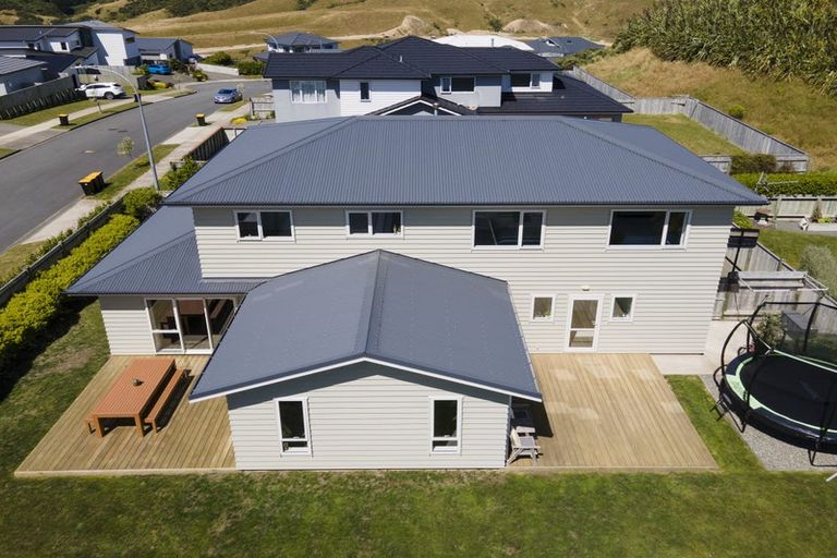 Photo of property in 4 Foxham Terrace, Churton Park, Wellington, 6037
