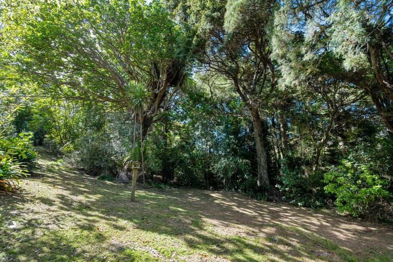 Photo of property in 15 Turiapua Lane, Parua Bay, Whangarei, 0174
