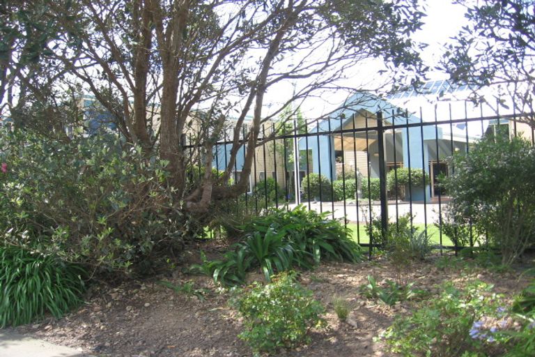 Photo of property in Malvina Major, 19/154 Burma Road, Johnsonville, Wellington, 6037