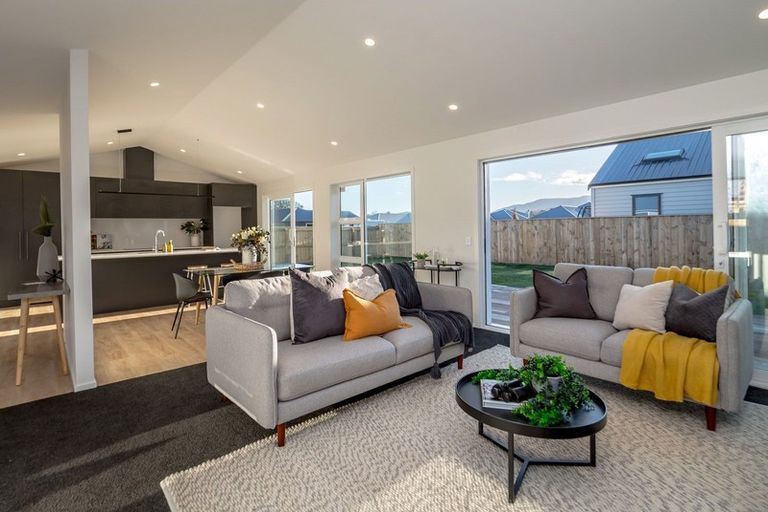 Photo of property in 9 Peony Drive, Greytown, 5712