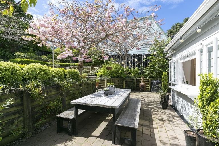 Photo of property in 72 Hataitai Road, Hataitai, Wellington, 6021