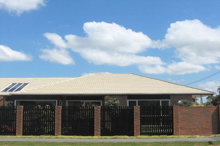 Photo of property in 395 Harewood Road, Bishopdale, Christchurch, 8053