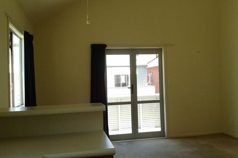 Photo of property in 9/1 Drummond Street, Mount Cook, Wellington, 6021