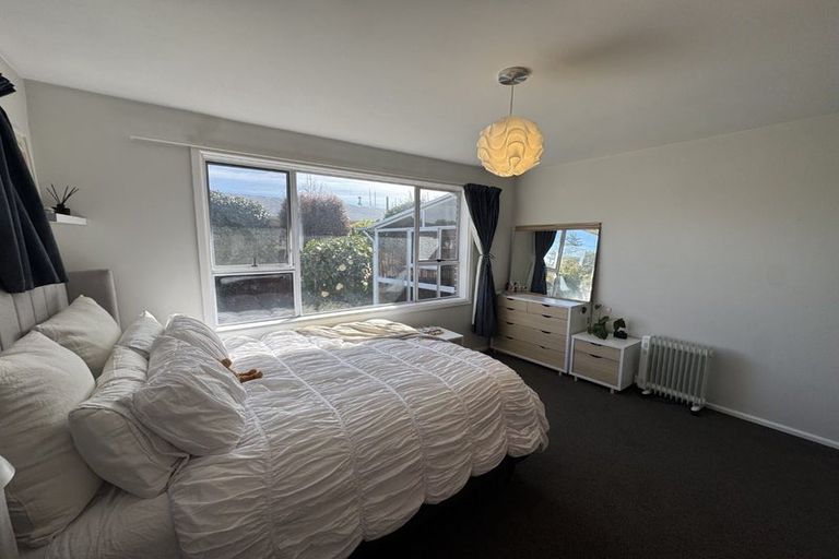 Photo of property in 52 Dunster Street, Burnside, Christchurch, 8053