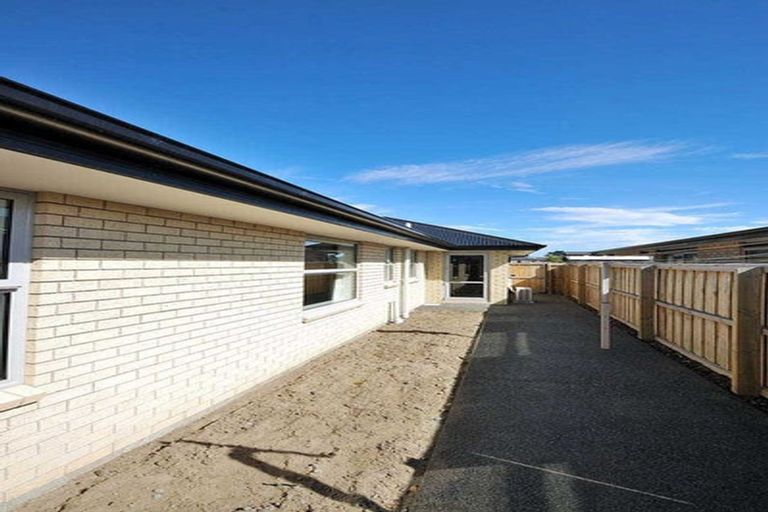 Photo of property in 129 Infinity Drive, Pegasus, 7612