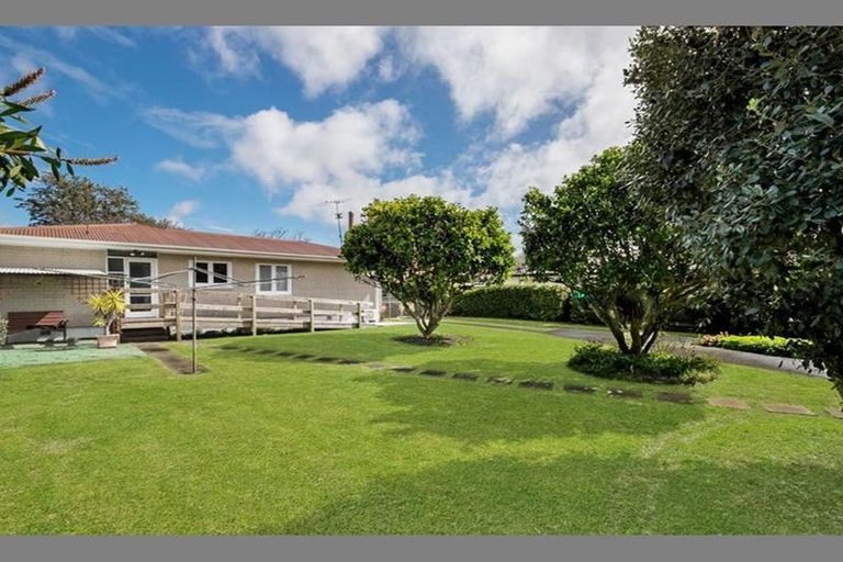Photo of property in 98 Gloucester Road, Manurewa, Auckland, 2102