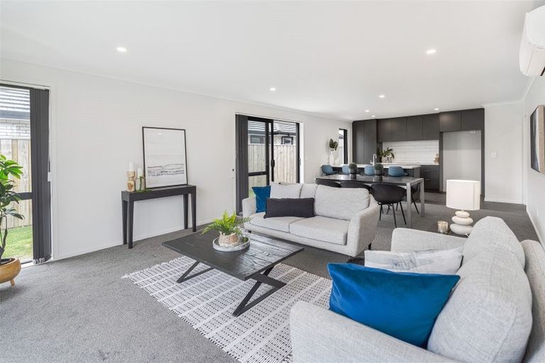 Photo of property in 20 Broadway Parade, Rolleston, 7615